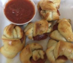 Pepperoni Knots